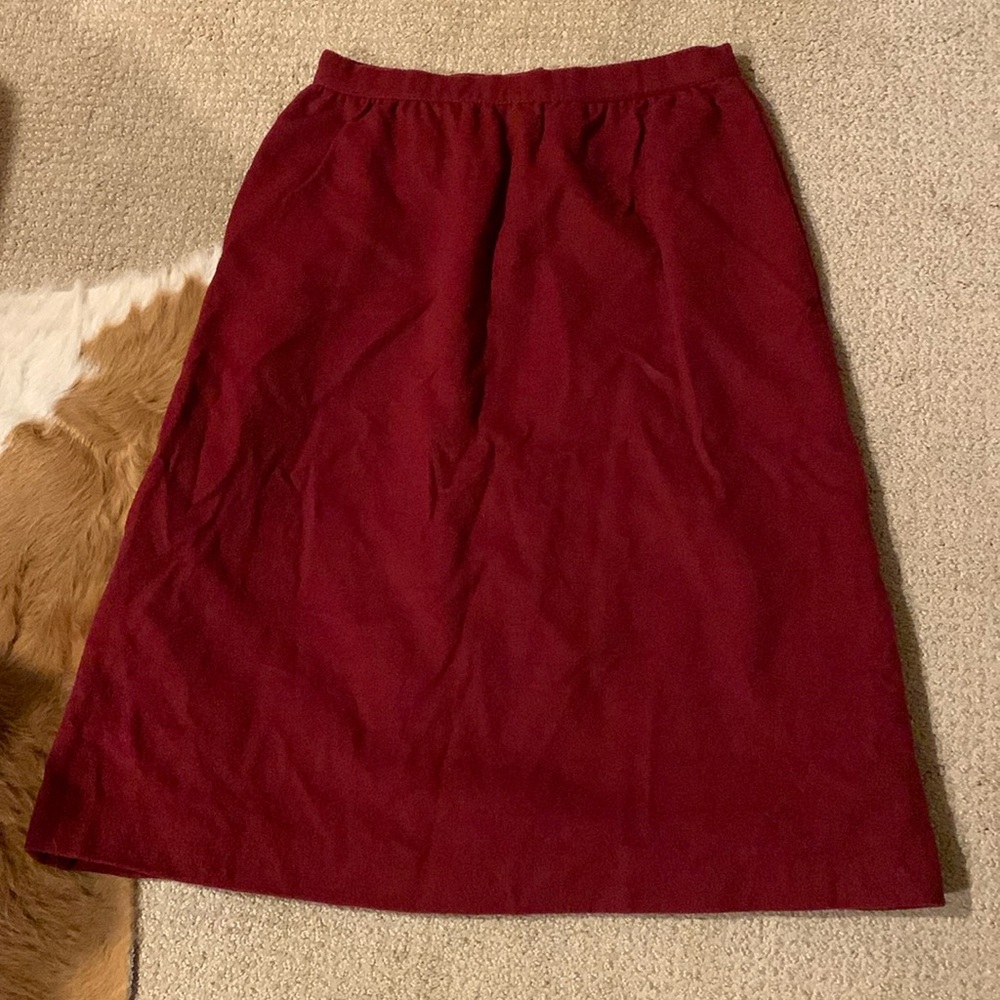 Beautiful, made in Italy, wool flared midi skirt
